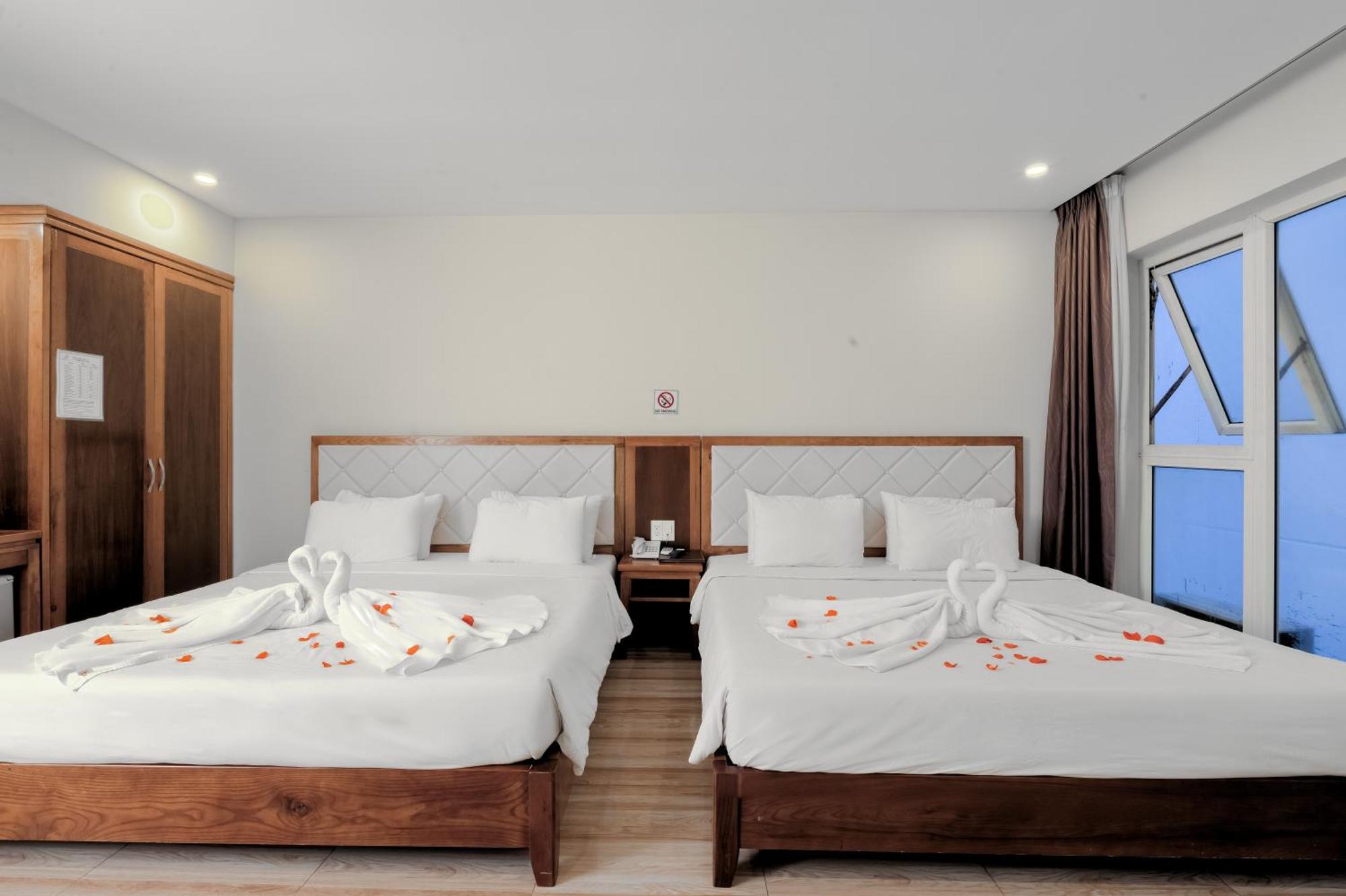 Dana Sailing Hotel Da Nang Zewnętrze zdjęcie