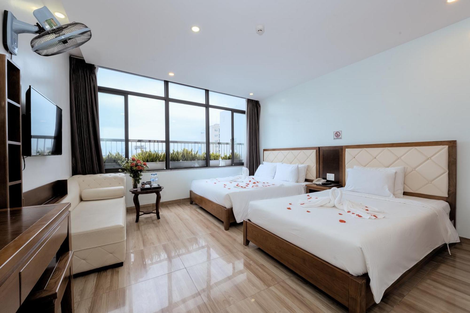 Dana Sailing Hotel Da Nang Zewnętrze zdjęcie