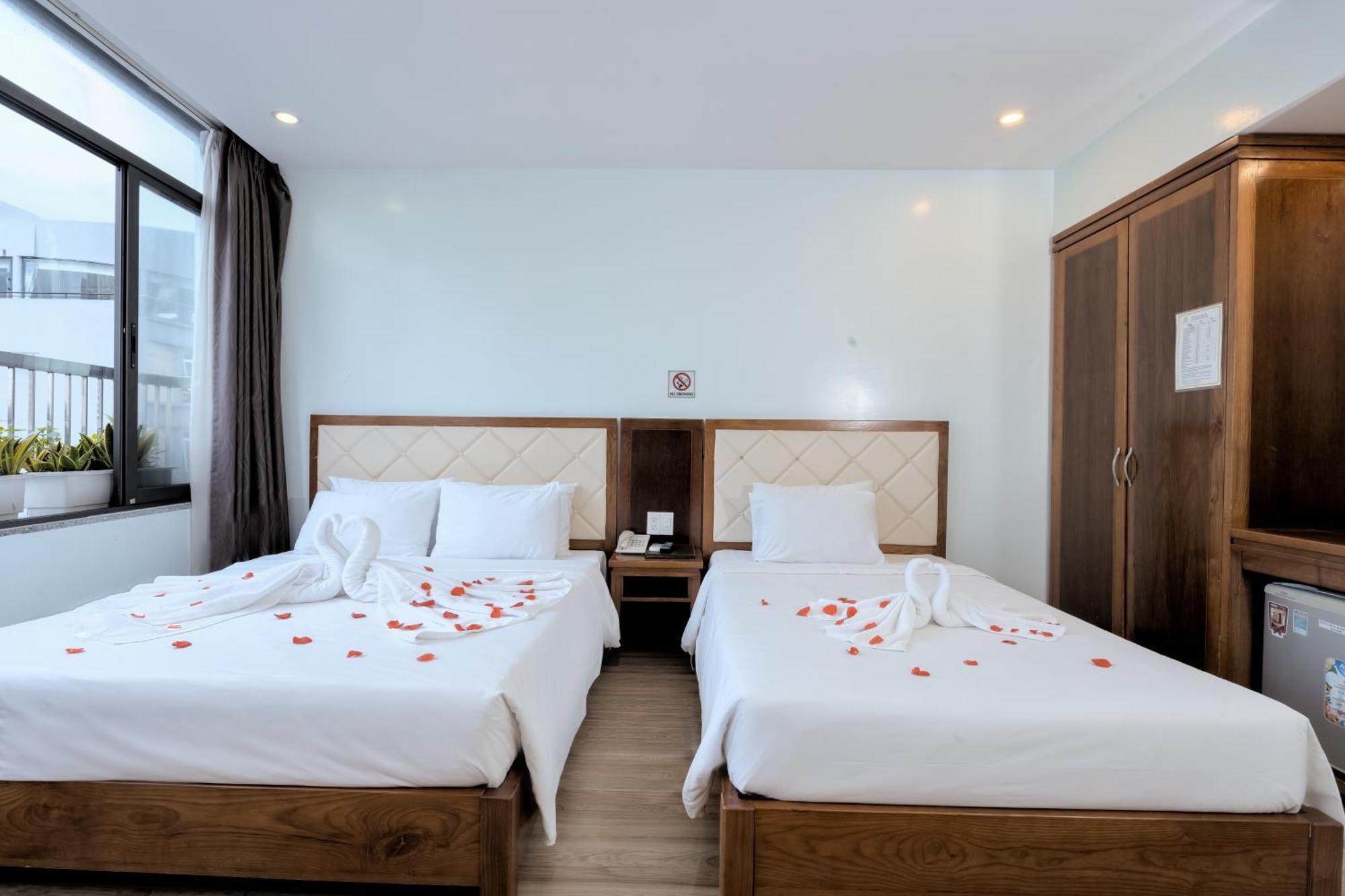 Dana Sailing Hotel Da Nang Zewnętrze zdjęcie