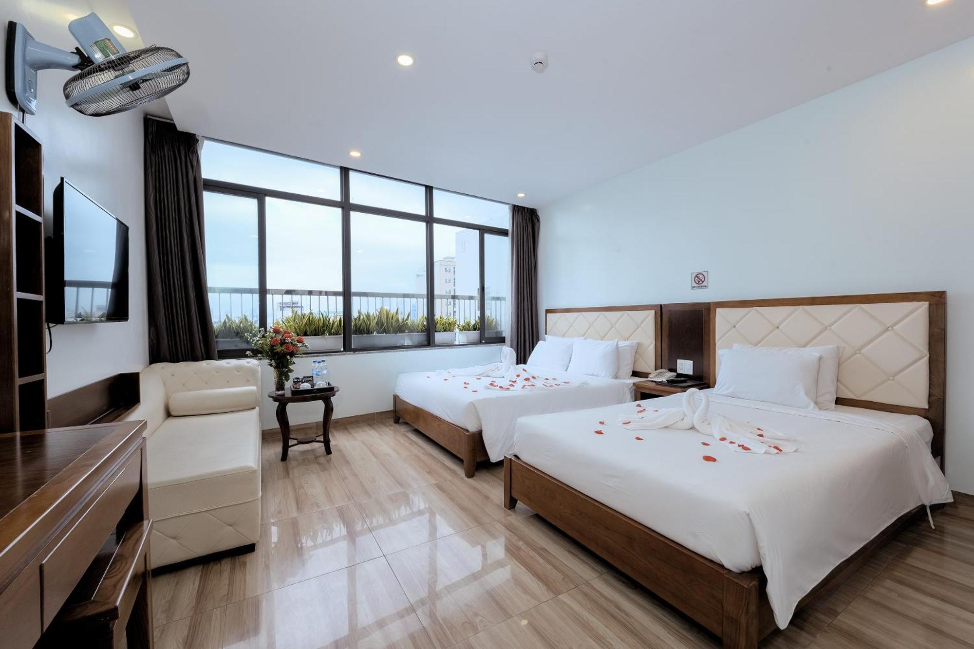 Dana Sailing Hotel Da Nang Zewnętrze zdjęcie
