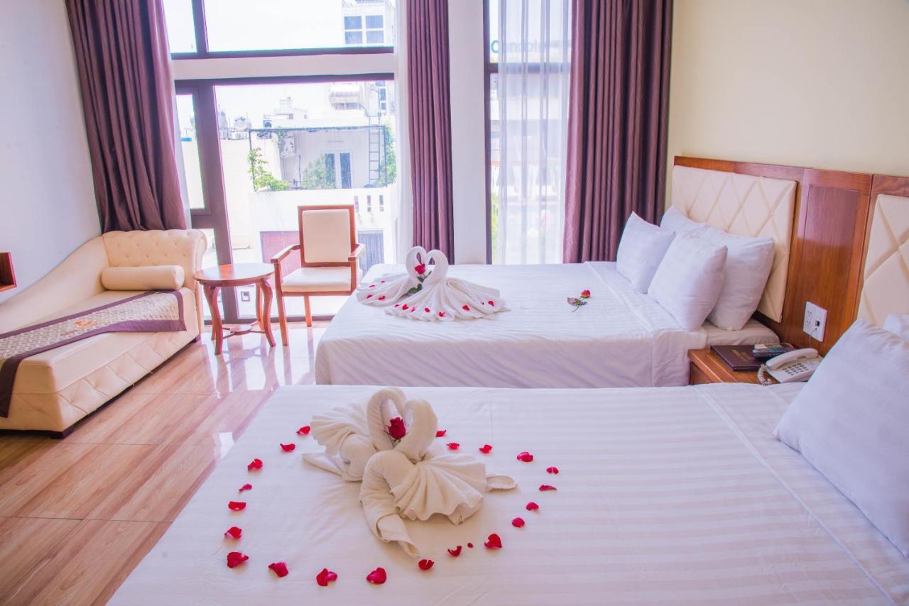 Dana Sailing Hotel Da Nang Zewnętrze zdjęcie